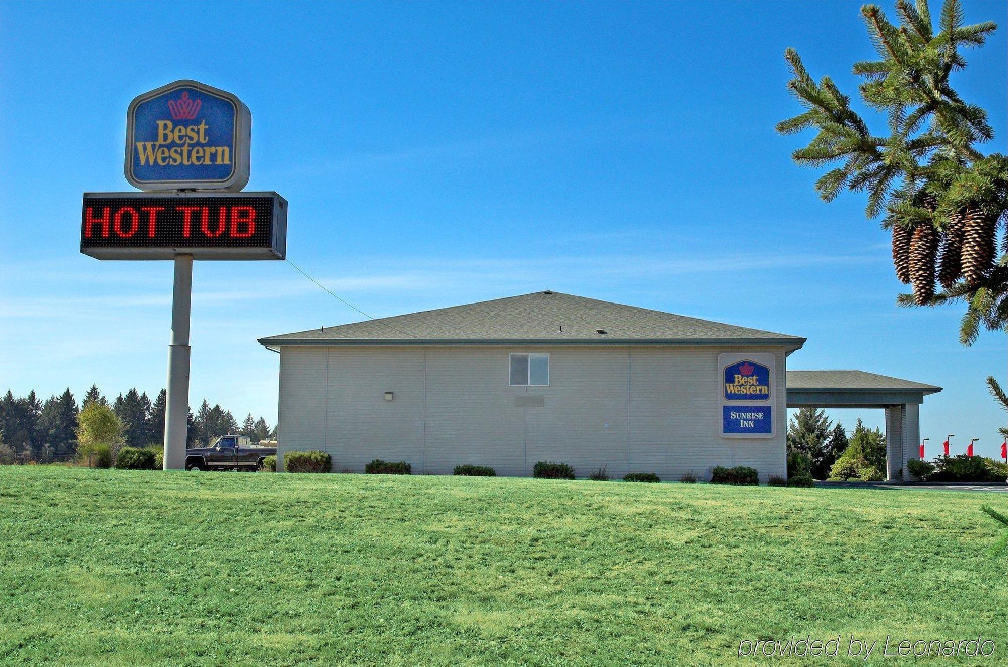 Bridgeway Inn & Suites Sublimity Exteriör bild