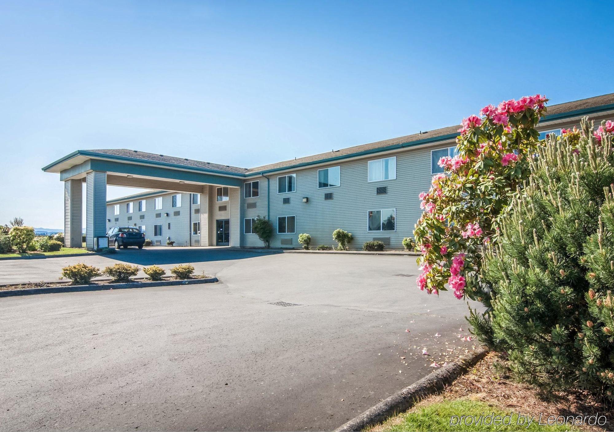 Bridgeway Inn & Suites Sublimity Exteriör bild