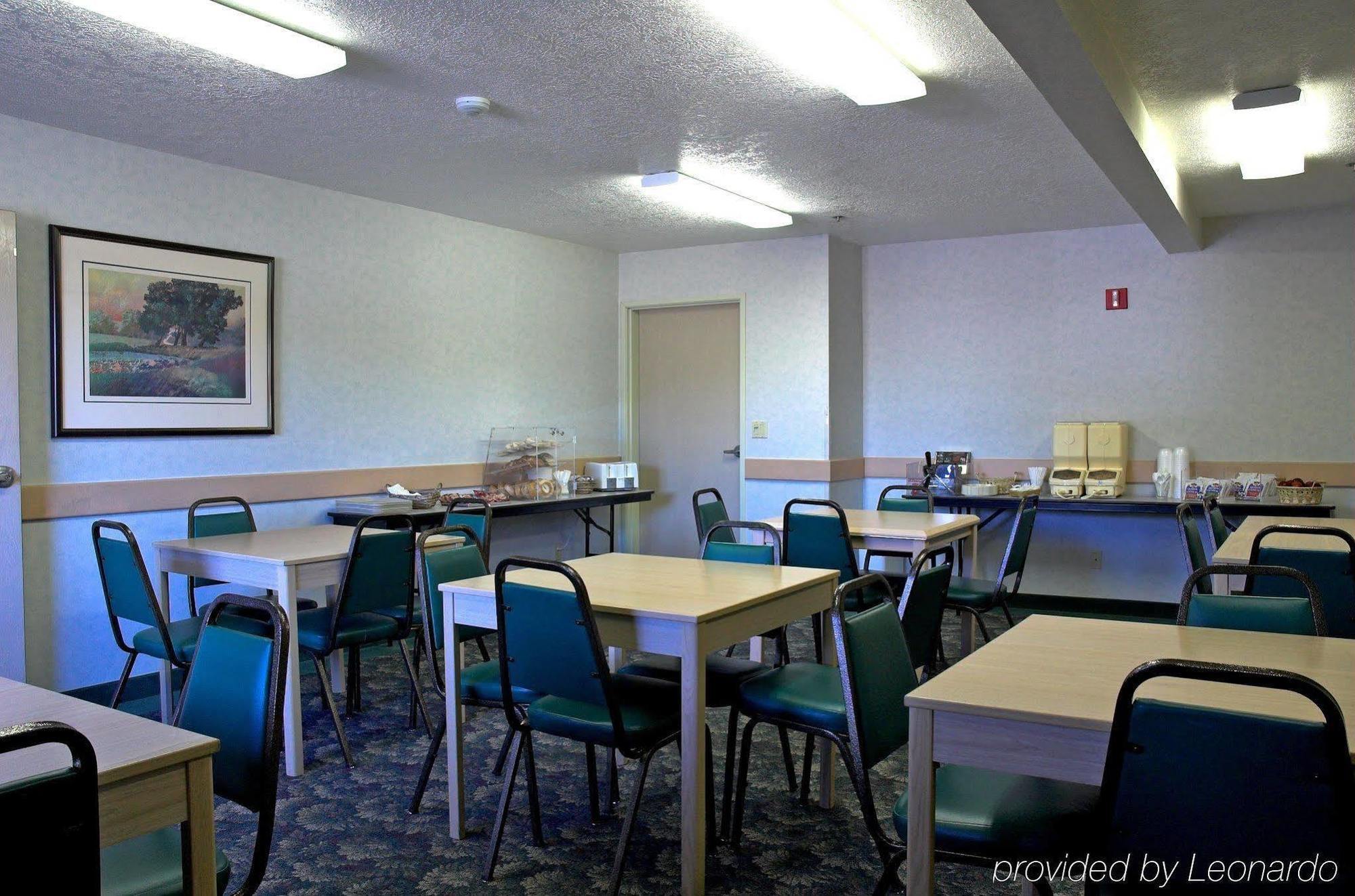 Bridgeway Inn & Suites Sublimity Restaurang bild