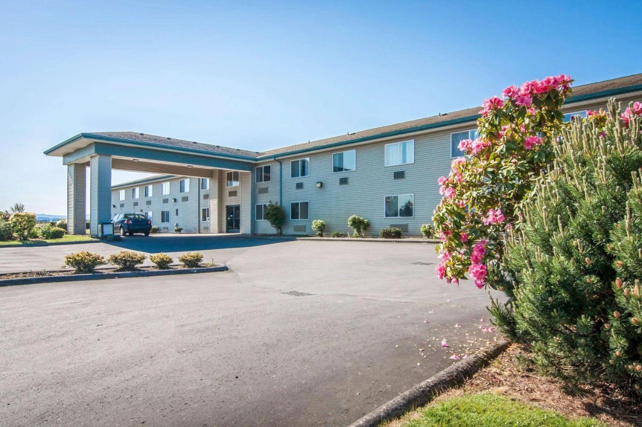 Bridgeway Inn & Suites Sublimity Exteriör bild